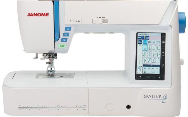 Janome Skyline S7