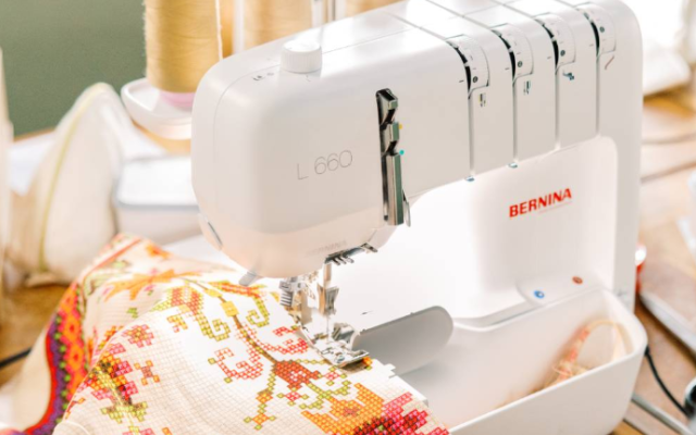 Bernina L-660